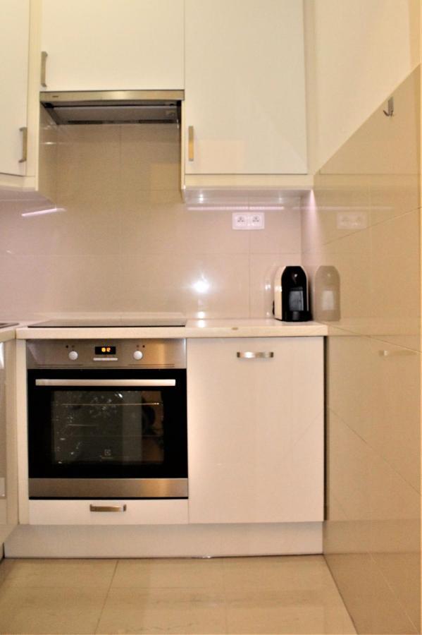 Apartament Luster I Obrazow Varsovie Extérieur photo