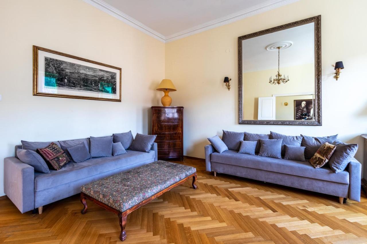 Apartament Luster I Obrazow Varsovie Extérieur photo